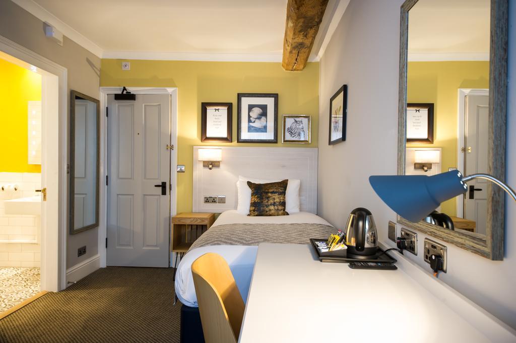The Dun Cow By Innkeeper'S Collection Rugby Exterior photo